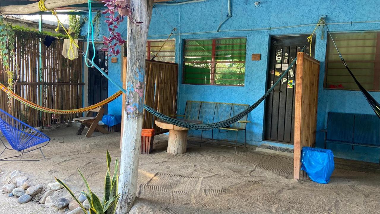 Ola Perfecta Hostel Barra de la Cruz Zewnętrze zdjęcie