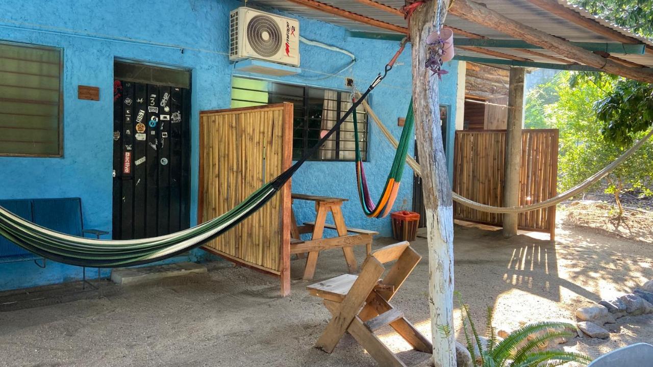 Ola Perfecta Hostel Barra de la Cruz Zewnętrze zdjęcie
