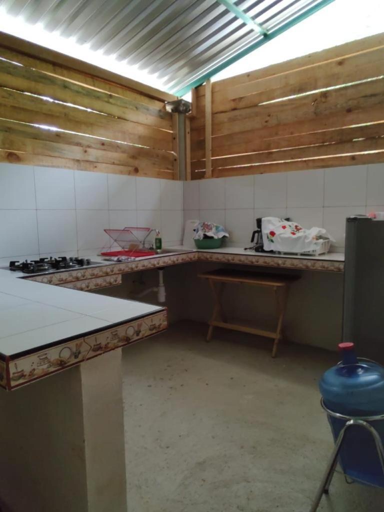 Ola Perfecta Hostel Barra de la Cruz Zewnętrze zdjęcie